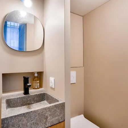 Studette Renovee Au Coeur Du Marais
